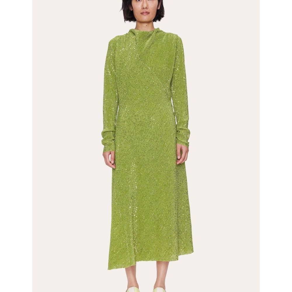 STINE GOYA Alana Sequin Long Sleeve
Dress Size Medium NWT